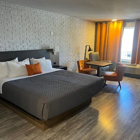 Motel Complexe Dix80 Mont-Laurier Exteriér fotografie